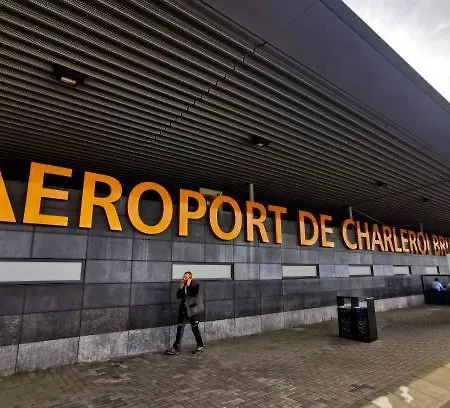 Charbex 2 Bruxelles-charleroi-airport 펜션 *