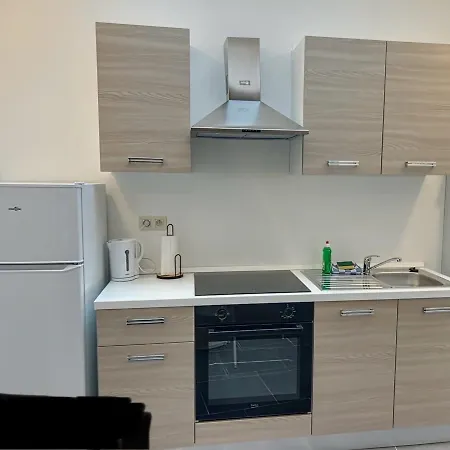 Charbex 2 Bruxelles-charleroi-airport بيت للعطل شارلروا